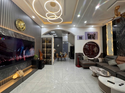 Bán nhà 84m Độc Lập-Phố Trung Tâm Cát Dài Tặng Nội Thất 0