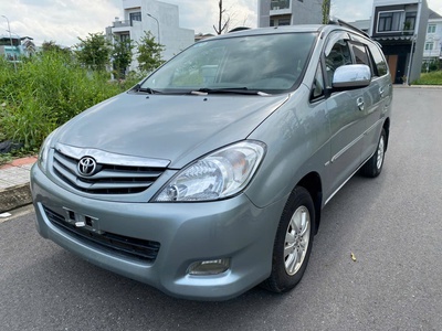 Cần bán Toyota Innova G đặc biệt 2.0 MT   đời 2011 2