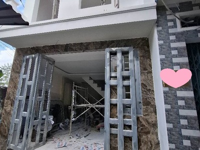 Bán nhà 2 tầng, 30m   4x8 , hẻm xe tải hương lộ 2, gần ngã tư bốn xã, chỉ hơn 2 tỷ 0