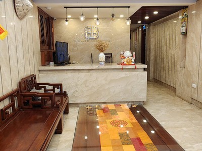 Bán khách sạn mặt phố khu vực chợ hàng da, 115m2, 8 tầng thang máy, mặt tiền 4m, 70.5 tỷ 0