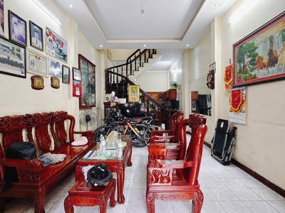 Nhà shr 2 tầng hxh 207m2, vuông   lê thị hoa tp.thủ đức s 0