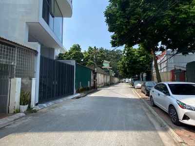Bán nhà 37m , 6 tầng thang máy, mặt tiền 4.8m, ô tô ngủ trong nhà 2
