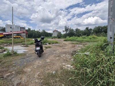 Chốt ngay  6500m  đất dvtm mặt tiền  nguyễn xiển, q.9 :lô góc chỉ  186 tỷ 0