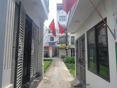 Bán đất hòa bình- yên nghĩa - hà đông 52m mặt tiền 4.5m , đất vuông đẹp, ô tô cách 10m giá 4.1 tỷ. 0