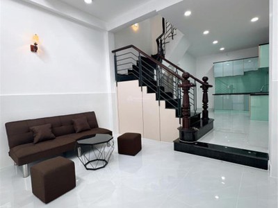 Bán gấp nhà hẻm đẹp tp tsn trần văn ơn 39m2 5 tầng 5 pn sổ hồng. chỉ 6 tỷ. 3