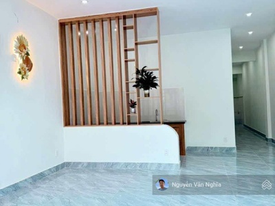 Hiếm  lô góc mặt tiền chợ bình kỳ nhà c4 mới keng 100m giá chỉ 3.x tỷ 2