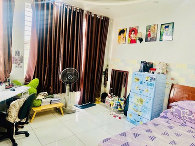 Bán nhà 2 mặt tiền  lê thiệt - gần văn cao, chợ tân hương, 4x13m, 4 t - 4pn, 10,8 tỷ. 2