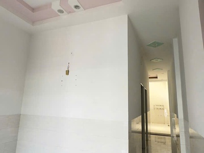 Bán nhà sr,tc, gần cây xăng 26, đường nhựa 6m thông, chỉ 2 tỷ 590 2