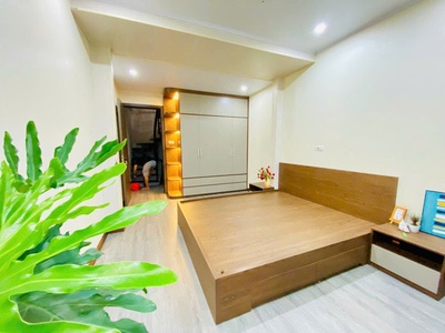 Vũ hữu lê văn lương - 33m2 - nhà dân xây chắc chắn - long lanh - khu vực ngã tư đèn xanh đỏ khuất 4