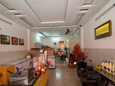 Bán nhà mặt tiền đường tôn đức thắng - hòn rớ - nha trang   diện tích : 74,4m2 giá : 6ty4 lh e 1