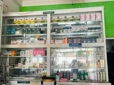 Do không tuyển được nhân viên mình cần sang lại nhà thuốc gần chợ lạc quang. q12 0