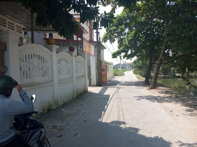 Bán đất thuận thành, bắc ninh. 65m2   mt 4,25m   2,1 tỷ. đường ô tô. 0