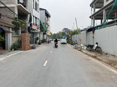 Anh Đoan chuyển đổi lĩnh vực kinh doanh cần bán 295m2 mặt ngõ 3 Vũ Đức Thuận - Đối diện đất dự án 1