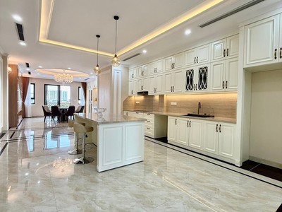 Bán Nhà Khu Phân Lô 918 Phúc Đồng, Long Biên, 92m2, MT5m, 8 Tầng, Gara ô tô, Thang Máy 3