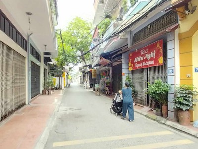 Bán Đất Ngõ 606 Ngọc Thụy, Long Biên, 60m2, MT5m, Ô tô, Phân lô, Nhỉnh 9 tỷ 4