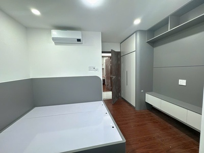 Cho thuê căn hộ chung cư đầy đủ nội thất VIP tại Hưng Phú 4