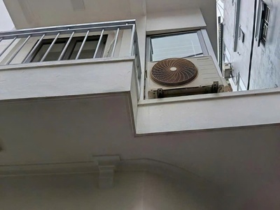 Bán nhà Mỹ Đình 35/42m2 4 tầng lô góc giá 8 tỷ 0