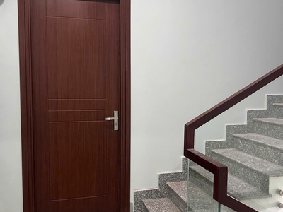 Cửa nhựa composite chạy CNC hiện đại cho cửa phòng ngủ 2