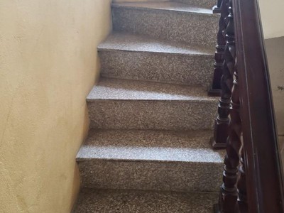 Chính chủ cho thuê nhà nguyên căn 3 tầng, phường vĩnh hưng, tp hà nội 3