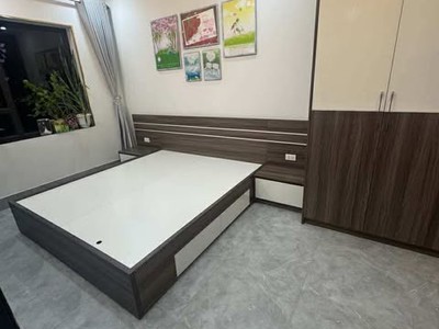Chính chủ gửi bán căn  chung cư cao cấp vị trí siêu đẹp và thuận tiện giao thông. 4