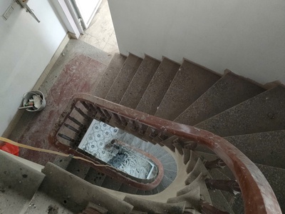 Bán gấp giá rẻ ngõ 1 tổ 8 ngọc hồi, vĩnh khang 52m, 5 tầng, mặt tiền 3.4m, 6.7 tỷ thanh trì. 2