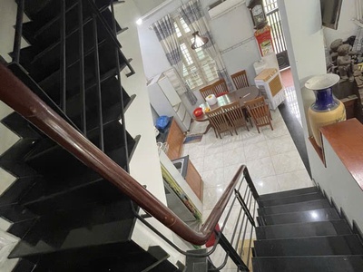 Lô góc 2 mặt xe tải đs 1 - 63m2 5 tầng  - cách 1 căn ra view sông - nhỉnh 7 tỷ   mô tả: 0