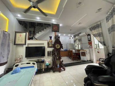 Lô góc 2 mặt xe tải đs 1 - 63m2 5 tầng  - cách 1 căn ra view sông - nhỉnh 7 tỷ   mô tả: 1