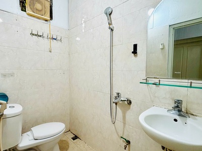 Cho thuê tập thể tầng 1   ngọc khánh   quá hiếm 3
