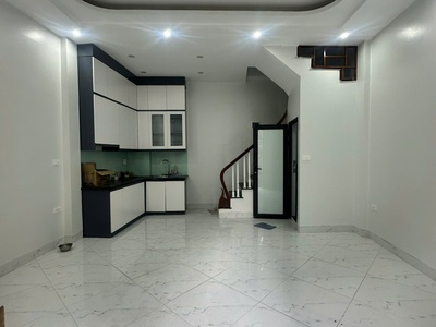 Bán nhà mới bạch mai dt 30m2 5 tầng mặt tiền 4.9m giá 5.95 tỷ 0