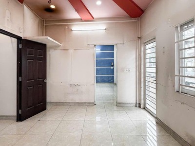 Đối diện đại học ngoại thương - d5 p25 bình thạnh 3