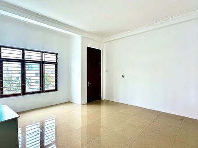 Bán nhà hòa bình   hà đông 54m2 x 3 tầng, mt 4.9m giá 4.5 tỷ - phân lô ô tô đỗ cửa 3