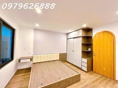 Bán nhà trường chinh   7 tầng thang máy nhập khẩu , nhỉnh 9 tỷ  33x7t 2
