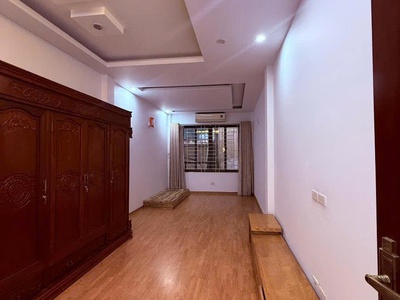 Bán nhanh nhà tôn thất tùng 45m 5 tầng ngõ thông - phù hợp ở hoặc kinh doanh dòng tiền 11.5 tỷ 3