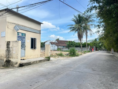 Duy nhất 01 lô góc đường nhựa 2 oto đua, võ dõng, vĩnh trung, nha trang. 4