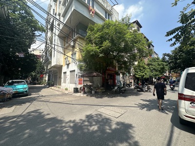 Bán nhà lạc trung phân lô 4 tầng vỉa hè e ô tô dừng đỗ kinh doanh hai bà trưng 4