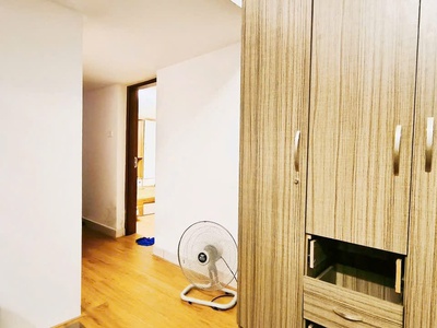 Bán căn hộ CCMN ngõ 102 Trần Thái Tông, Cầu Giấy 63m, 3PN2WC giá 2.2 tỷ, về ở ngay 1