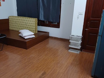 Cho thuê phòng số 28 ngõ 3 Phạm Tuấn Tài, Cầu Giấy, bếp riêng 1
