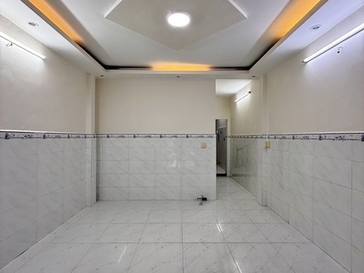 Bán nhà 2 tầng 48m   4x12 , liên khu 8-9, gần lê văn quới, ngã tư 4 xã, chỉ hơn 4 tỷ 1