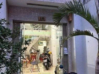 Cho thuê nhà nở hậu mặt tiền đường nguyễn công trứ, quận bình thạnh 0