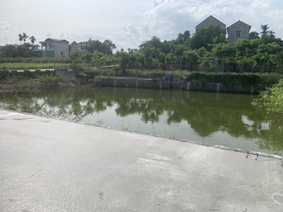 Bán đất phân lô tại hoà thạch, quốc oai, 100m2 view hồ, giá nhỉnh 2 tỷ sẵn sổ 3