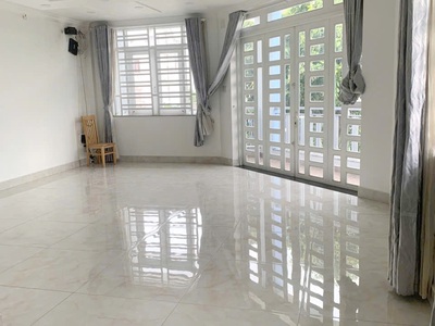 Nhà góc 5 tầng  8.5x22m  kdc bến lức- bình điền p7q8. giá: 12 tỷ 3