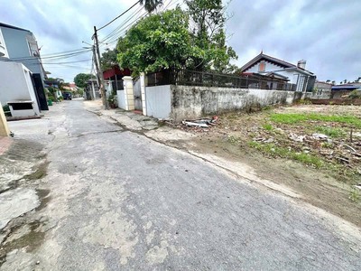 1.7x tỷ   71.2m2 ngõ 78 tư thủy hòa nghĩa zalo 0567222555 2
