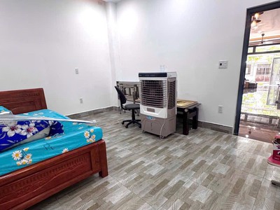 Mặt tiền đường 5.5m, đối diện đh sư phạm, 118m2, 3 mê, xịn sò, 5.x tỷ 2