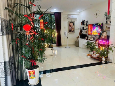 Bán biệt thự căn góc 2 mặt tiền đường lầu ông huyện 0