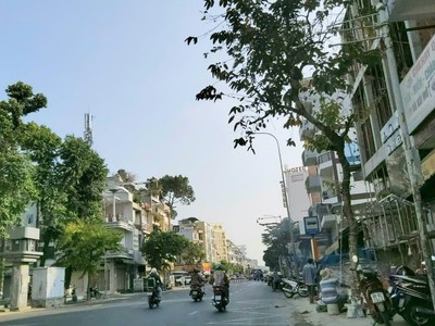 Bán nhà mt nguyễn thái sơn,  gần sân bay,  3 lầu, 50m ,  chỉ 7.4 tỷ tl 0