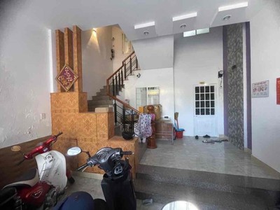Toà căn hộ mt đường 7.5m hải châu, 100m2, 4 tầng, 12 phòng, 12.x tỷ 0