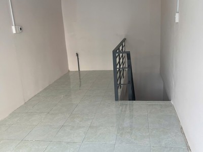 Cho thuê nhà mặt tiền p.1 gò vấp, 3x12m, 1 trệt, 1 lầu, 11tr 4