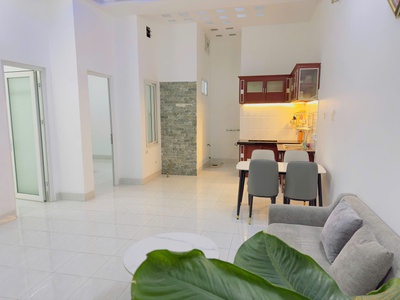 Bán nhà vị trí đẹp gần biển diện tích ngang 7,5m, tổng hơn 80m , thiết kế thoáng mát hiện đại 3