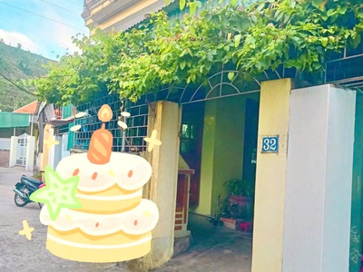 Căn nhà gắn bó với gia đình tôi nay tôi cần bán nhà 2 tầng 0