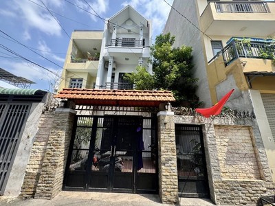 Giảm 1 tỷ nhà hẻm ô tô thông bùi quang là, gò vấp 0